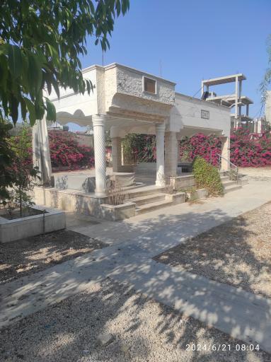 عکس قبرستان تنگک