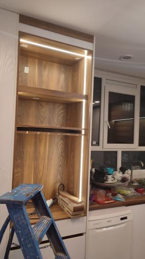 عکس بازرگانی و تولید روشنایی نوین نور 