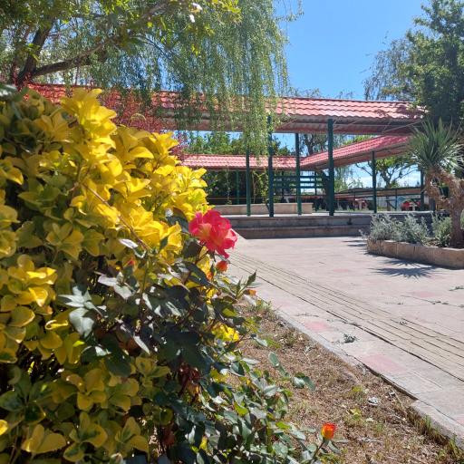 عکس پارک شهدای خبرنگار