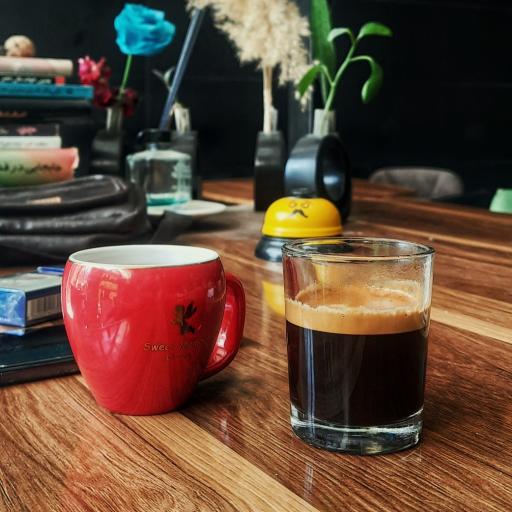 عکس کافە بیلیارد ناین