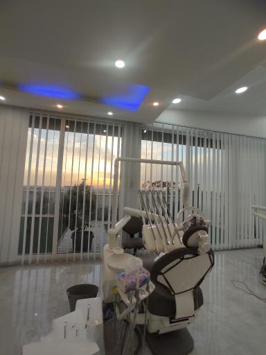 عکس مطب دندانپزشکی دکتر محمد عارف کیاستی 