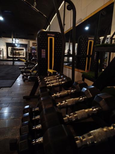 عکس باشگاه بانوان احمدی