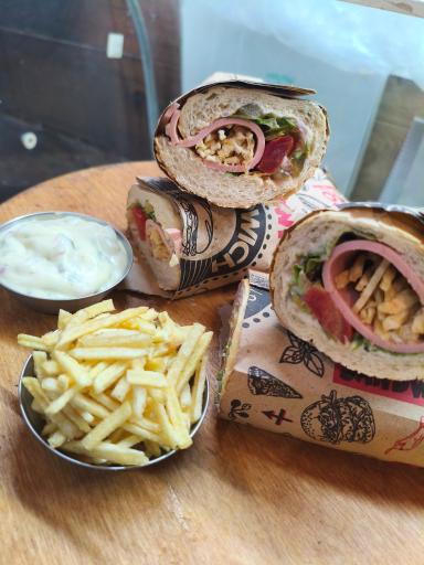 عکس فست فود چیتا 