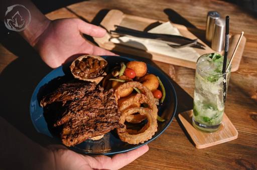 عکس کافه رستوران تاک