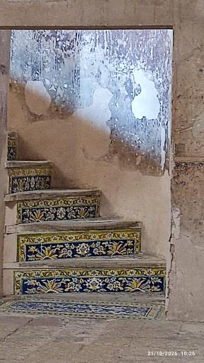 عکس عمارت عالی قاپو