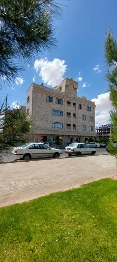 املاک آریانا