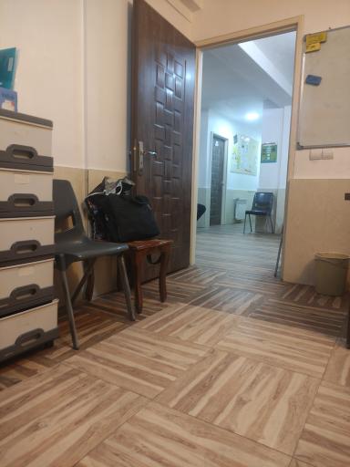 عکس آموزشگاه زبان البرز