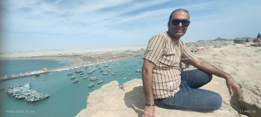 عکس اسکله و بازار ماهی فروشان بریس