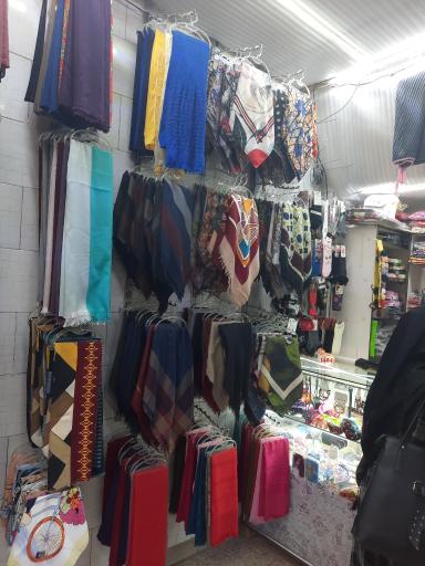 عکس شال و روسری و لباس زیر زنانه چارقد