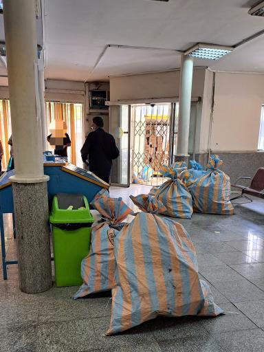 عکس پست چهارراه دلبخواه