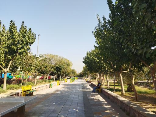 عکس بوستان گل‌ آگین