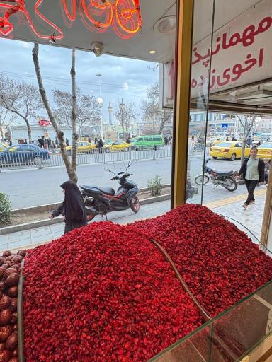 عکس زعفران ناب علیزاده