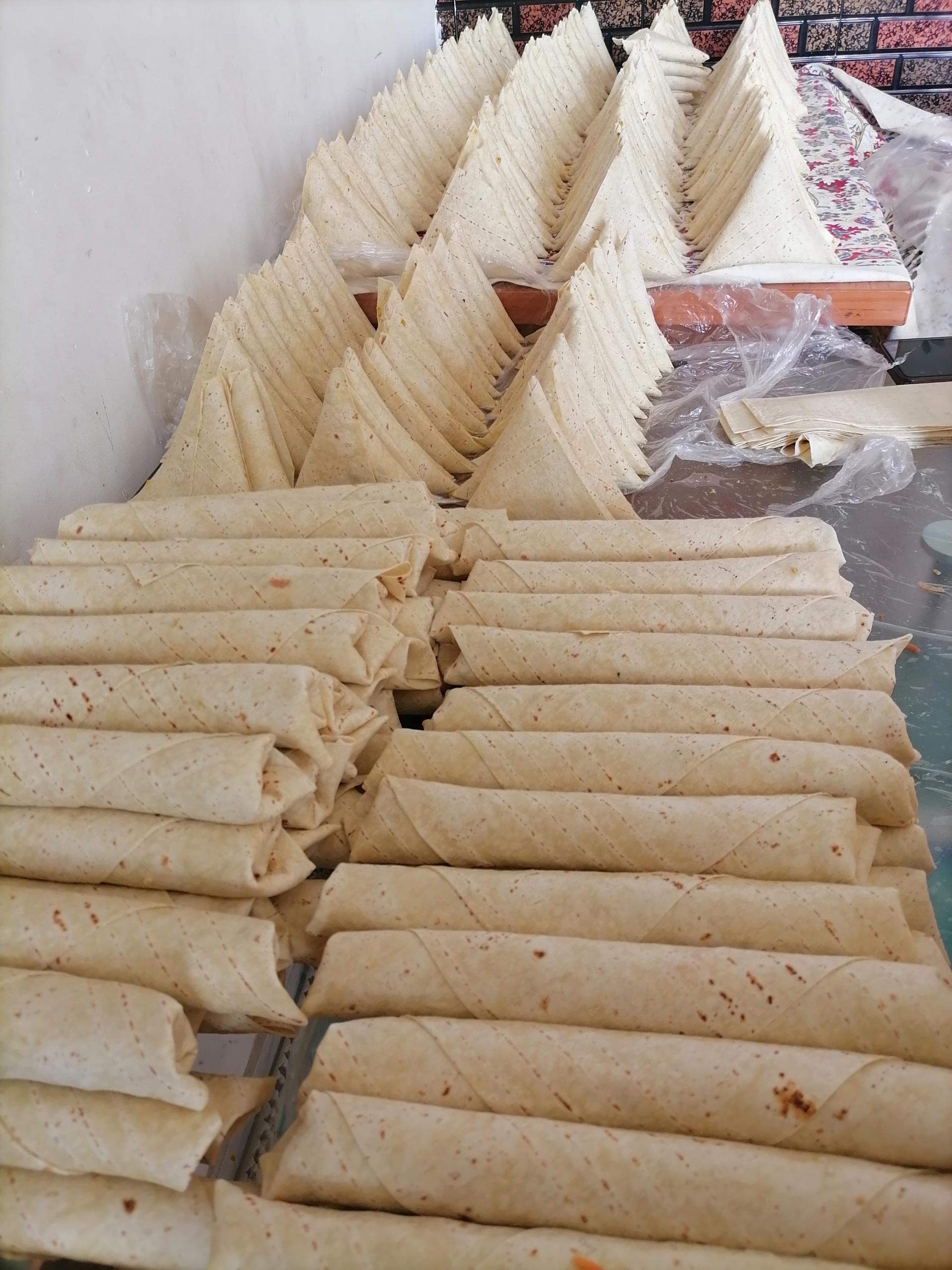 عکس پخش سمبوسه ریش سفید