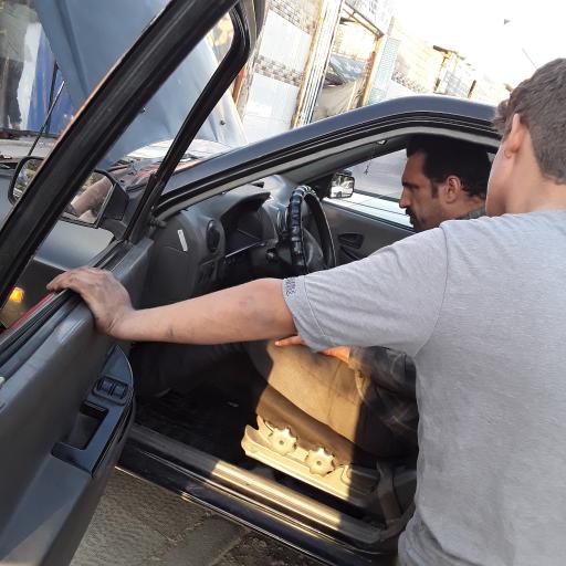 عکس باطری سازی لوکاس