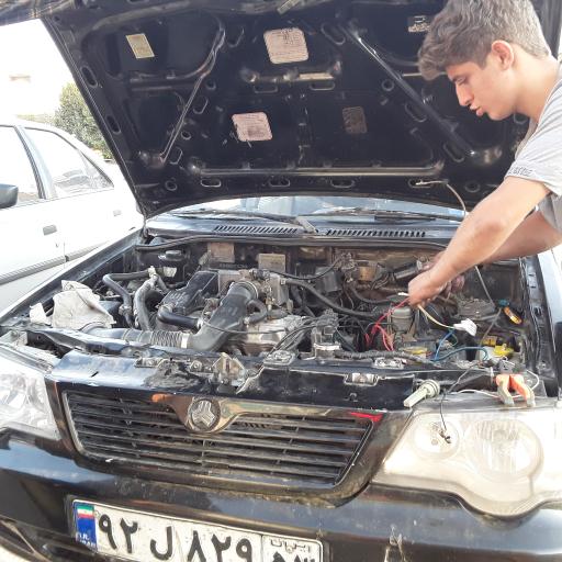 عکس باطری سازی لوکاس