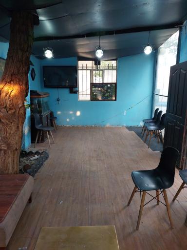 عکس کافه رستوران شب نشین