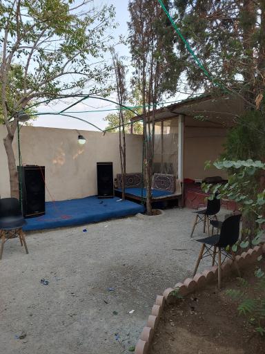 عکس کافه رستوران شب نشین