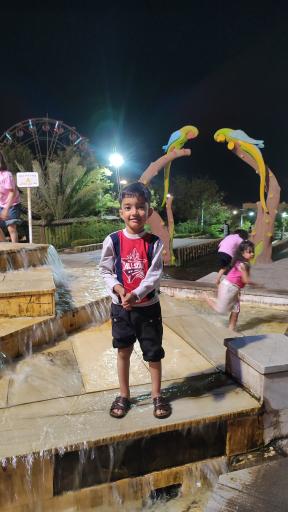 عکس پارک بزرگ شهر (مارکار)