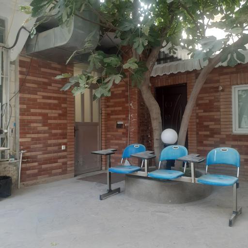 عکس مؤسسه آموزش عالی خلاقان جوان