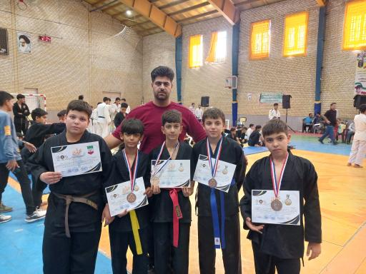 عکس باشگاه تخصصی رزمی تکنیک طلایی 