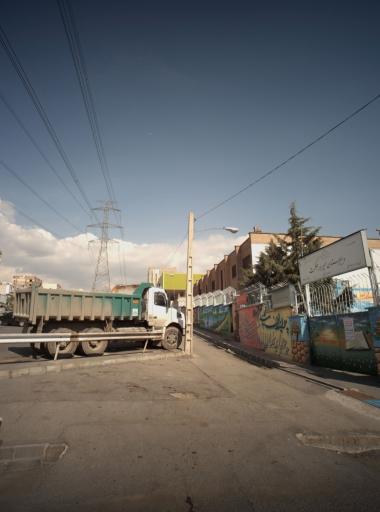 عکس دبیرستان حکمت