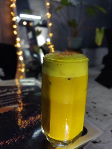 عکس سفره خانه شکلات تلخ