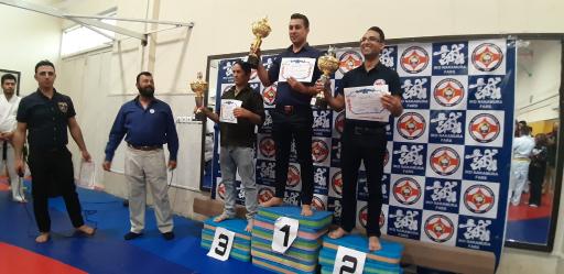 عکس باشگاه هنرهای رزمی هتل رز ریحان