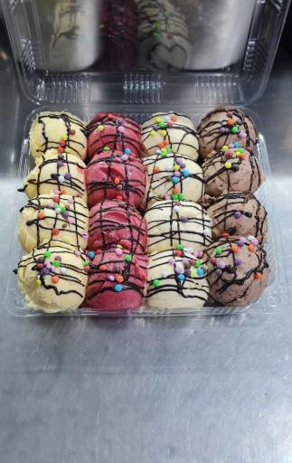 عکس آبمیوه و بستنی شاتوت