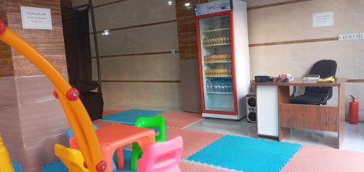 عکس قصربازی سرپوشیده شادی لند