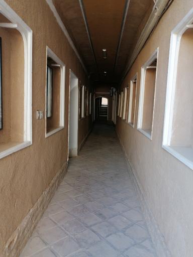 عکس مهمانسرای سنتی سروش