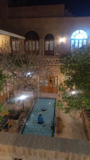 عکس مهمانسرای سنتی سروش