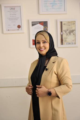 عکس دکتر مهسا ساداتی روانشناس کودک و نوجوان
