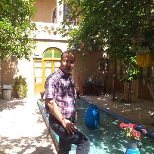 عکس مهمانسرای سنتی سروش