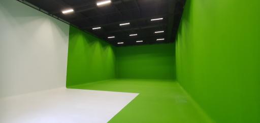 عکس استودیو کروماکی فردا ۱