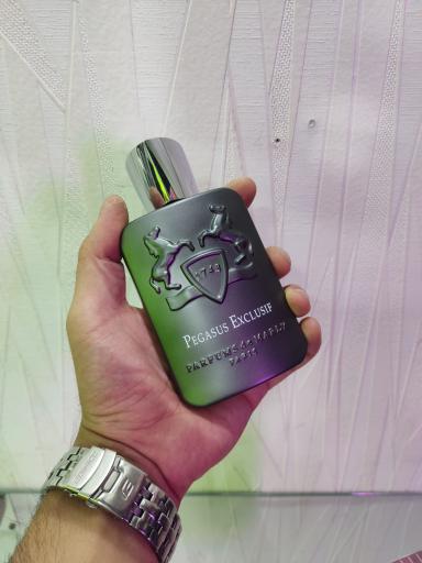 عکس ادکلن راد پرفیوم