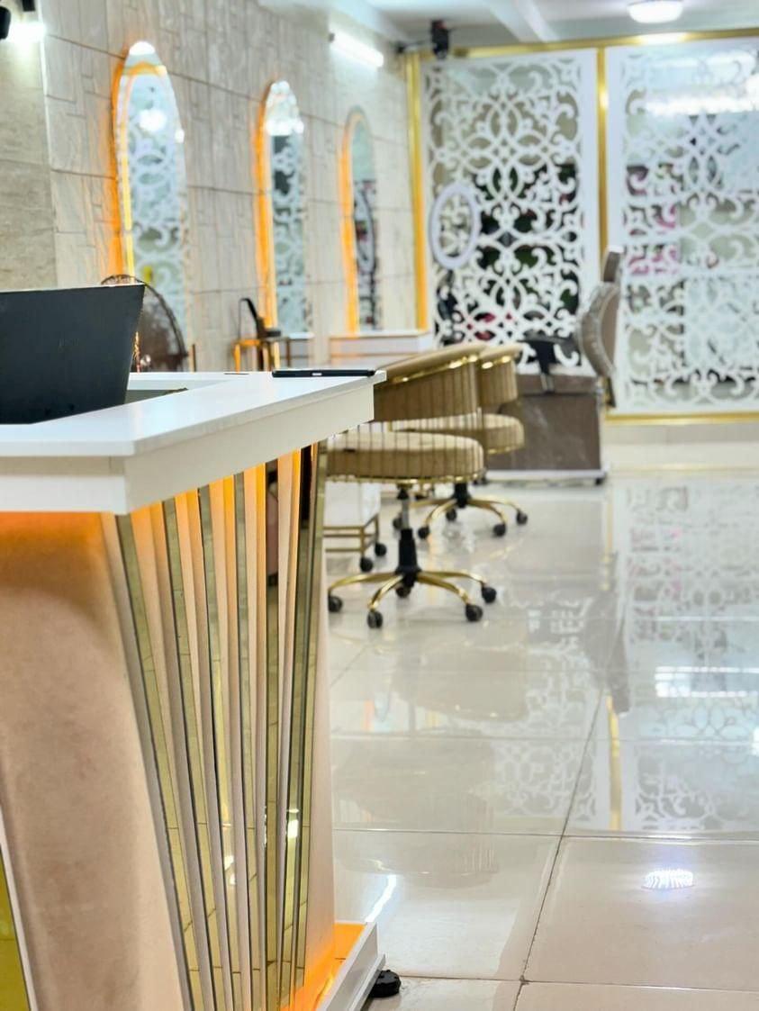 عکس سالن زیبایی دلوین