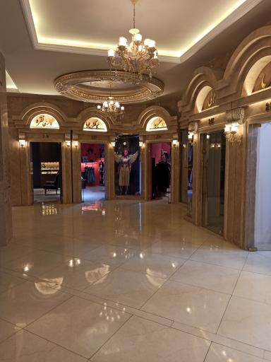 عکس مرکز خرید آپادانا (پالادیوم سابق)