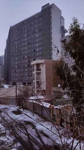 عکس مجتمع مسکونی افق اکباتان