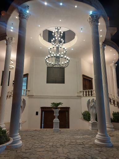 عکس باغ تالار توسکا