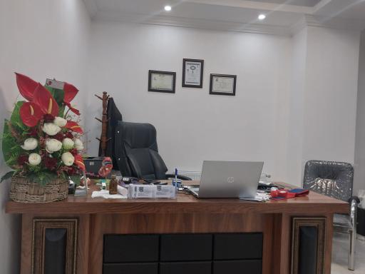 عکس دکتر علی زلفی (فوق تخصص قلب کودکان)