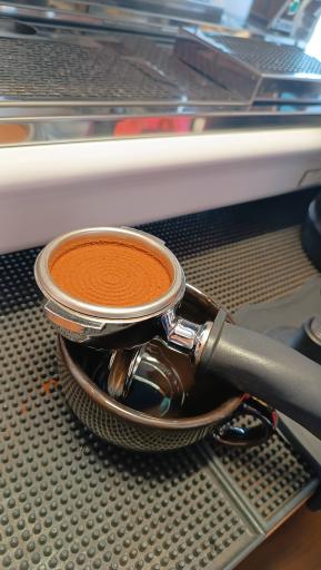 عکس کافه برشا