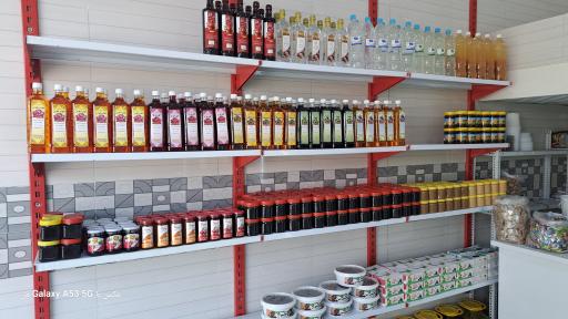 عکس لبنیات محلی ارگانیک