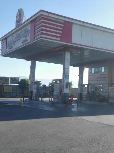 عکس پمپ بنزین فردوسیه