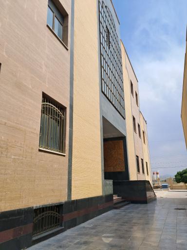 عکس ساختمان شماره 8 