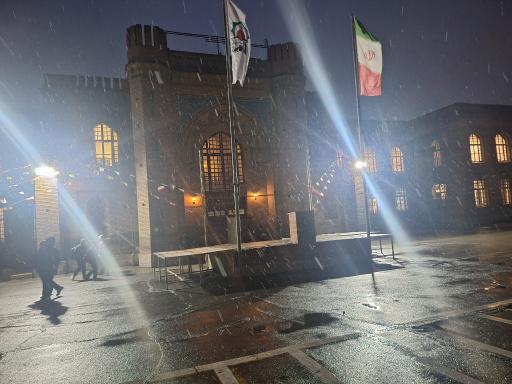 عکس ساختمان اصلی دبیرستان ماندگار البرز