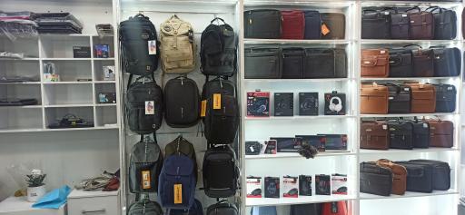 عکس پارس لپ تاپ