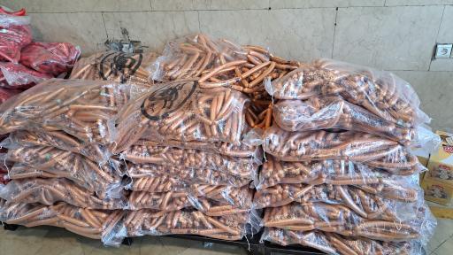 عکس پروتین مفیدان پخش سوسیس و کالباس پنیر پیتزا همبرگر 