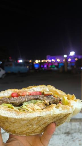 کافه تریا خانه برگر _ burger house