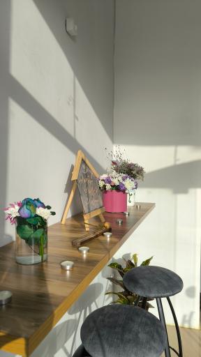 عکس کافه تریا خانه برگر _ burger house