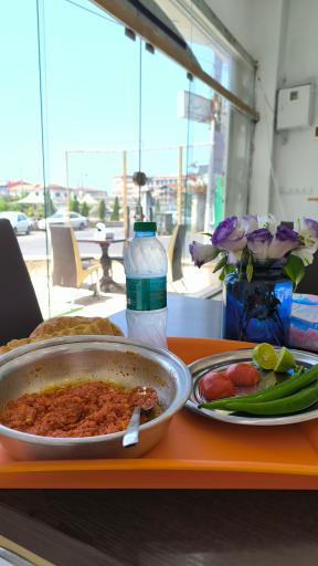 عکس کافه تریا خانه برگر _ burger house